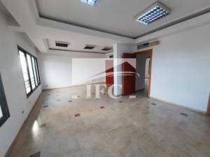 Bureau en 5 espaces120m lac 1 ref2369a