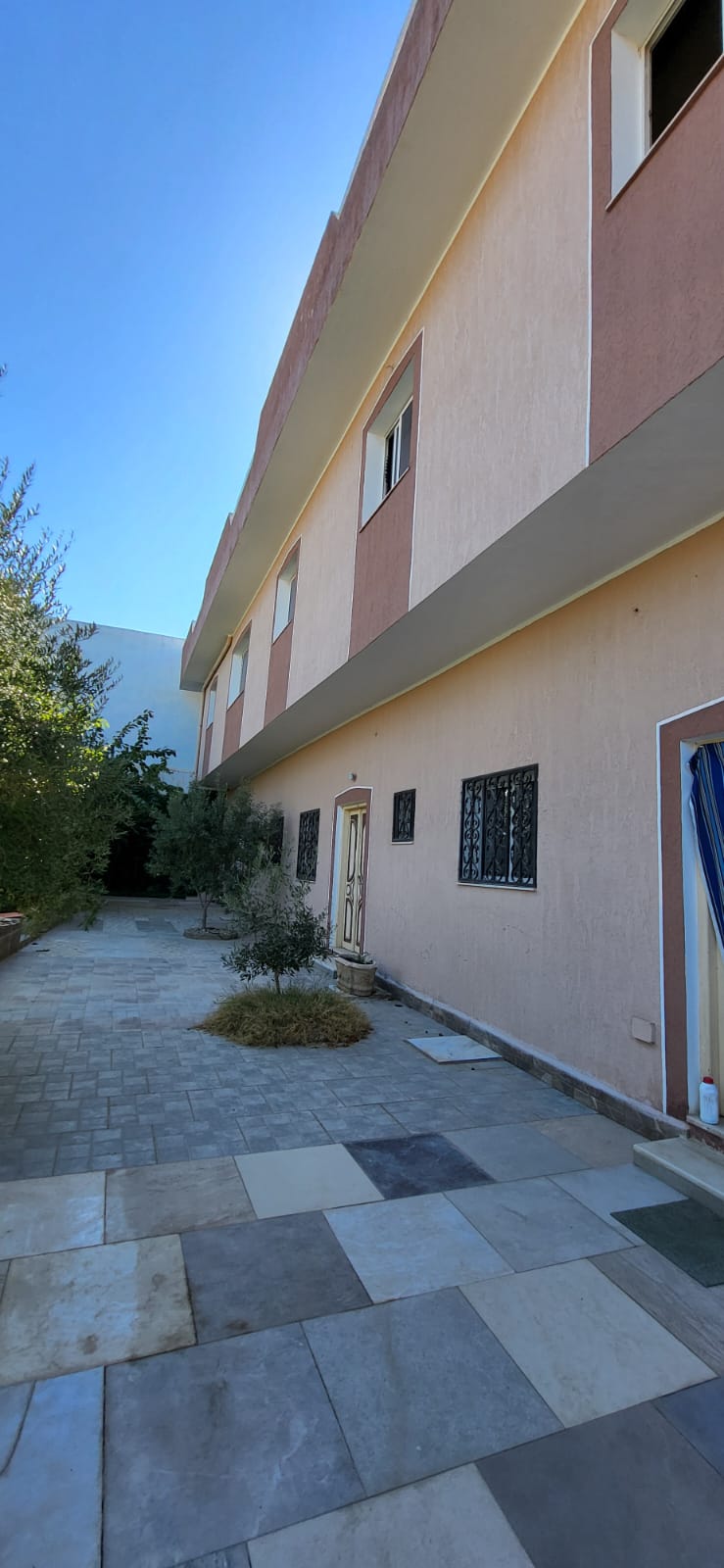 Immeuble r1 à ras jbal