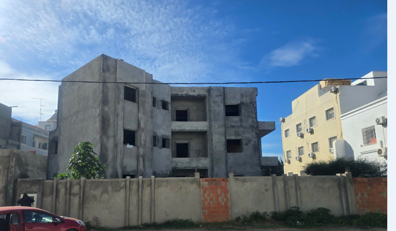 Immeuble inachevé à mrezga hammamet