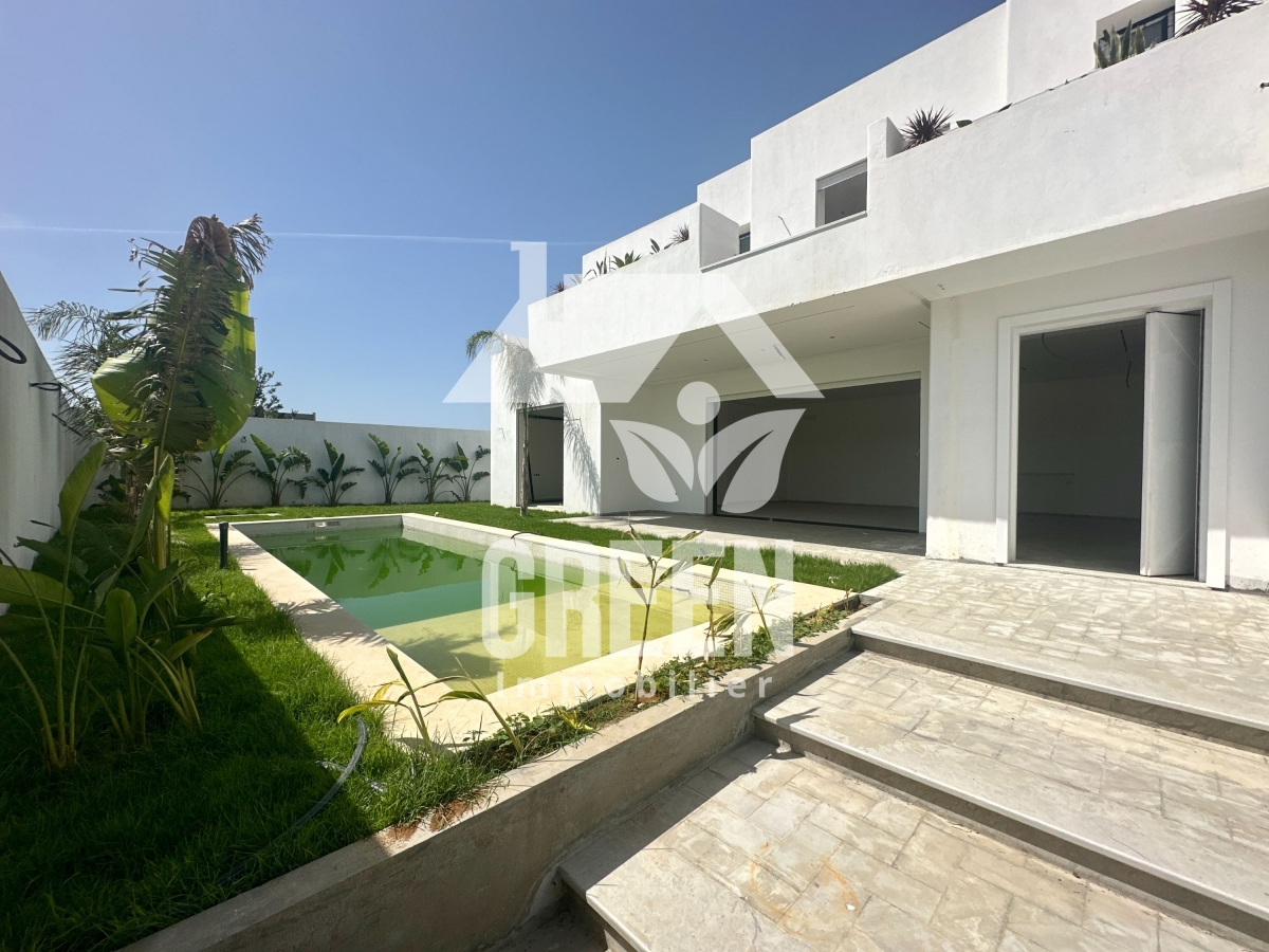 Villa eclipse