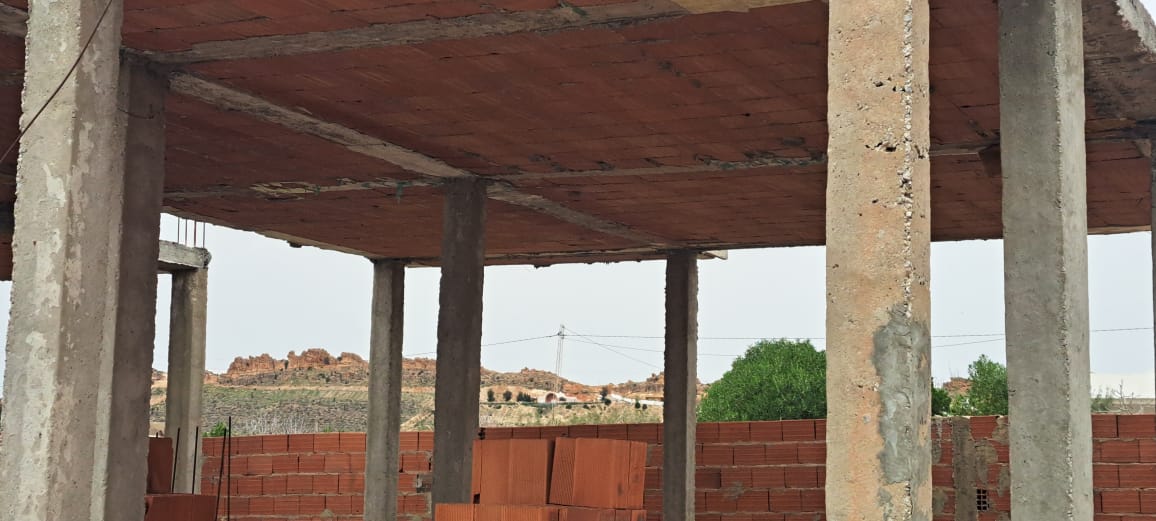 Une villa inachevée à menchar de hammamet