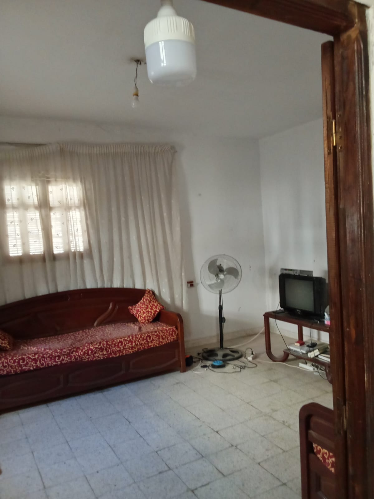 Maison de ville à oued ellil quartier warda