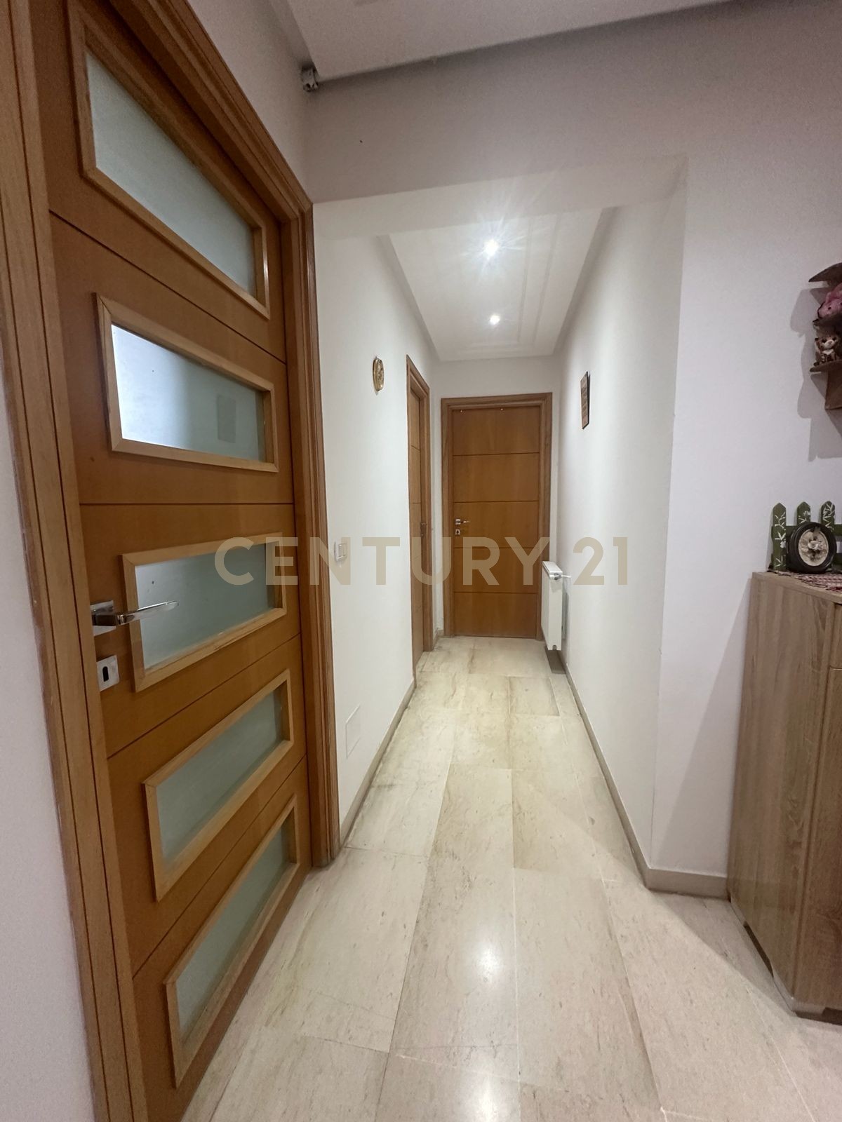 Un appartement s1 a riadh l'andalous