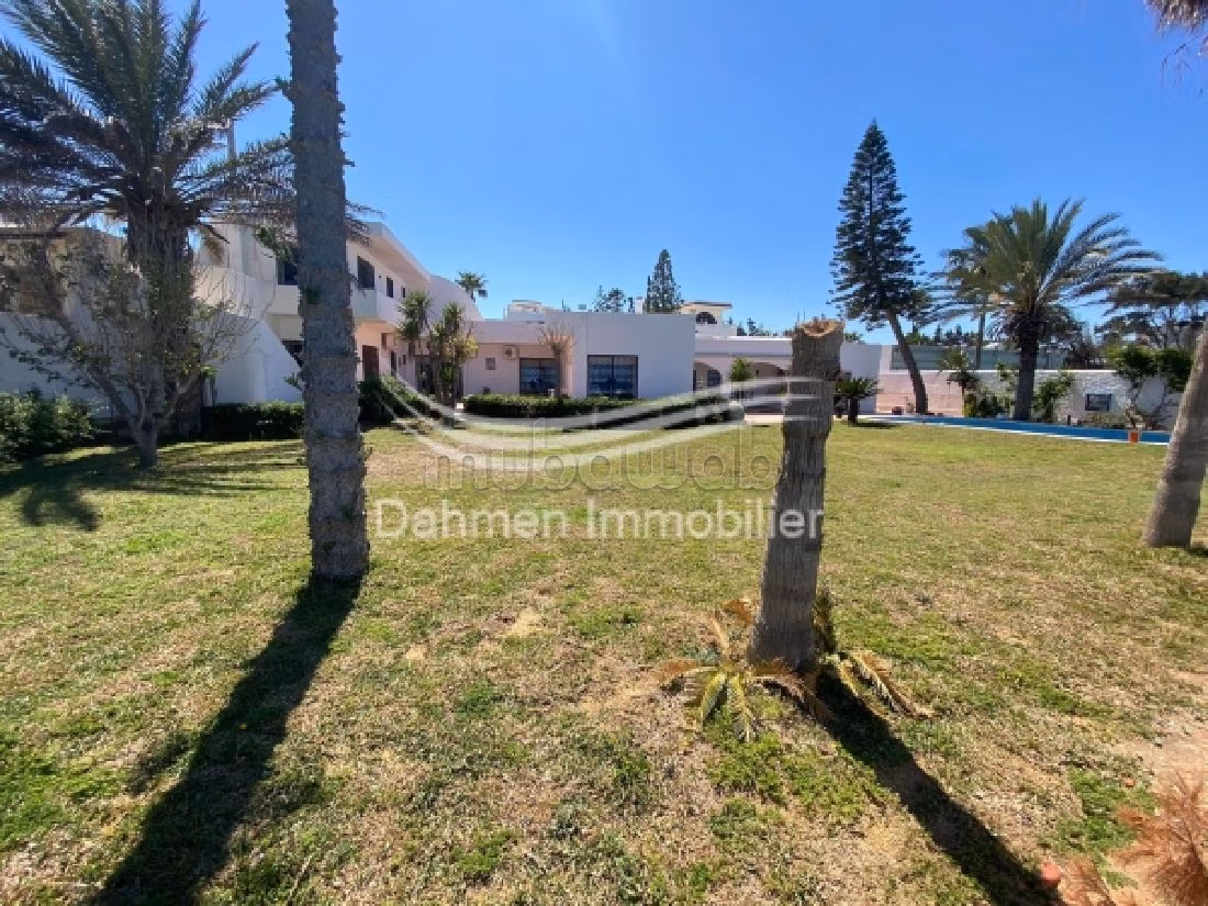 Magnifique villa à loué à chott mariem sousse