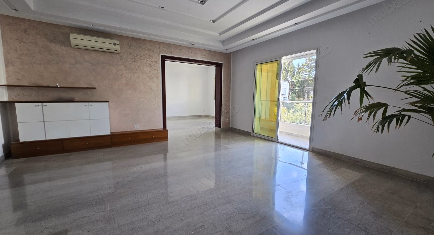 Un étage de villa S3 à la Marsa