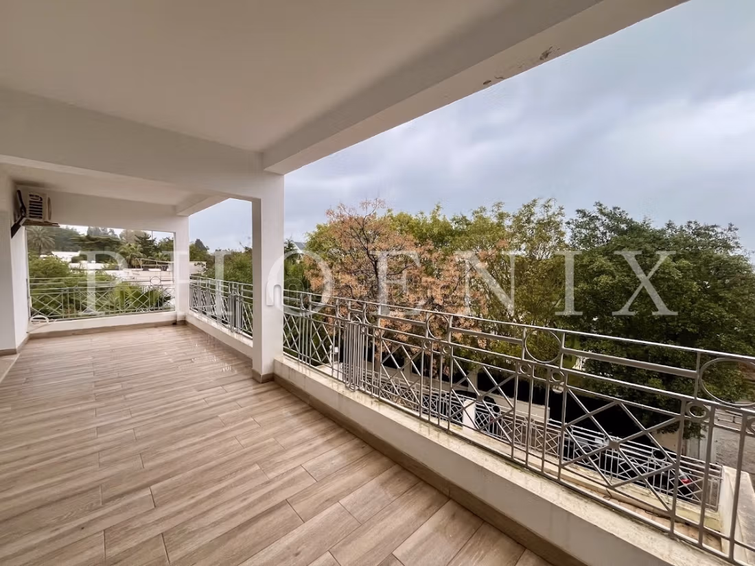 Appartement S4 avec jardin à La Marsa