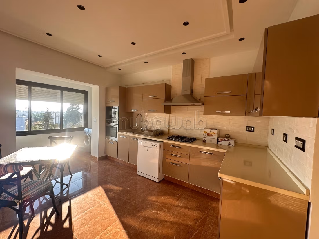 Appartement S4 meublé à Gammarth