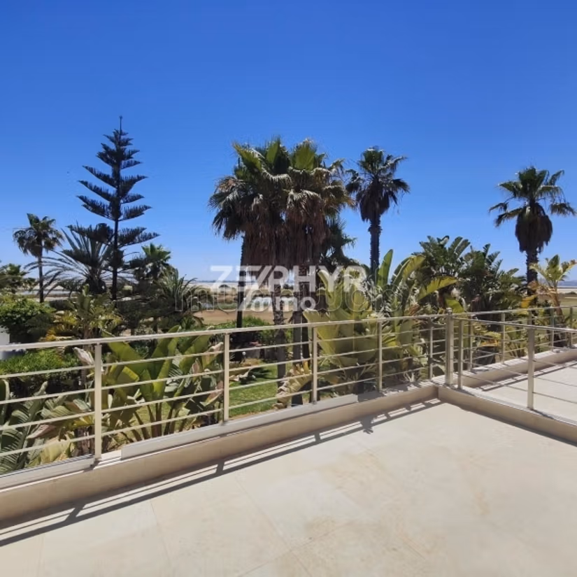 A louer appartement S2 Vide 220m² à Gammarth