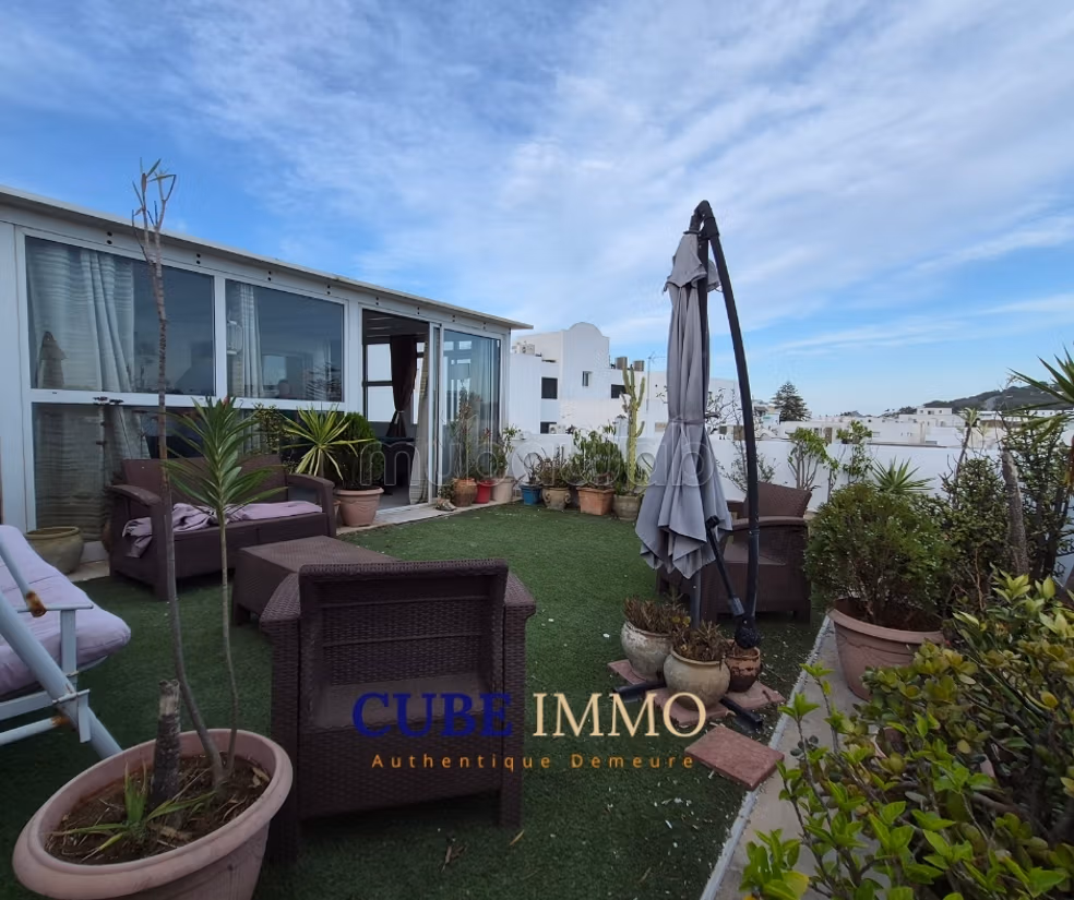 Appartement meublé terrasse vue dégagée