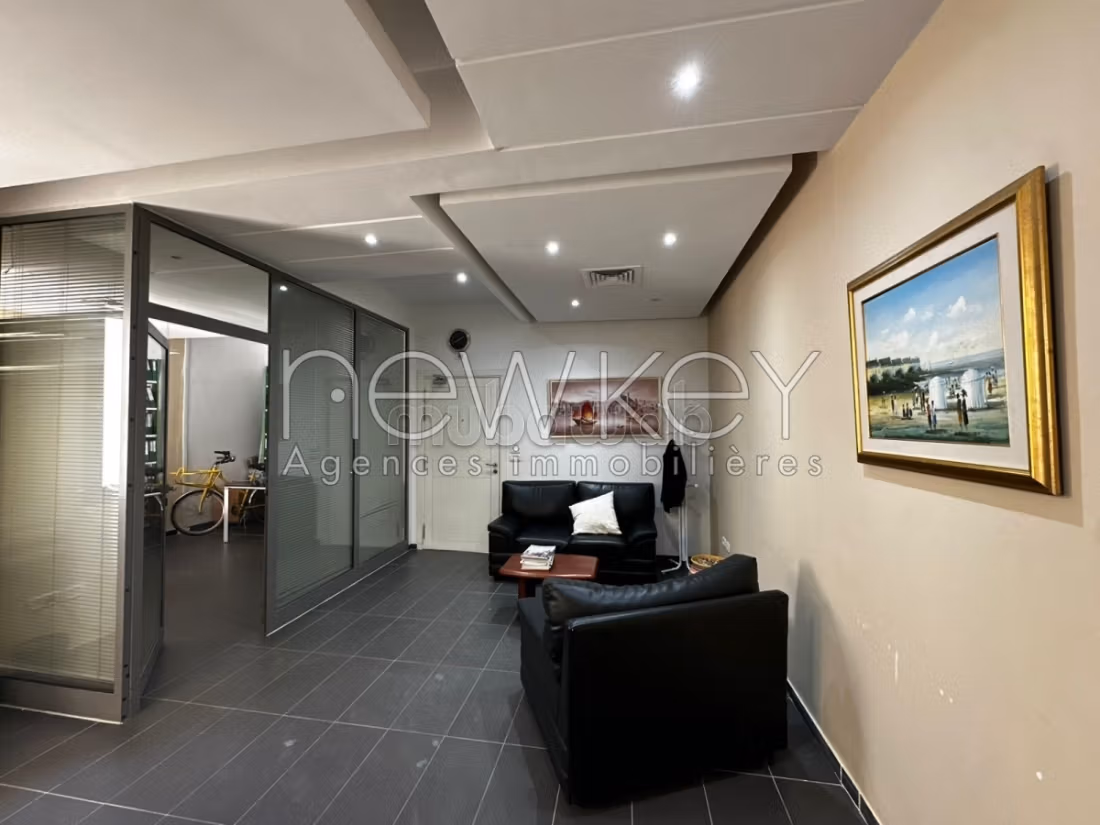 Bureaux open Space aménagé 102 m2 a vendre