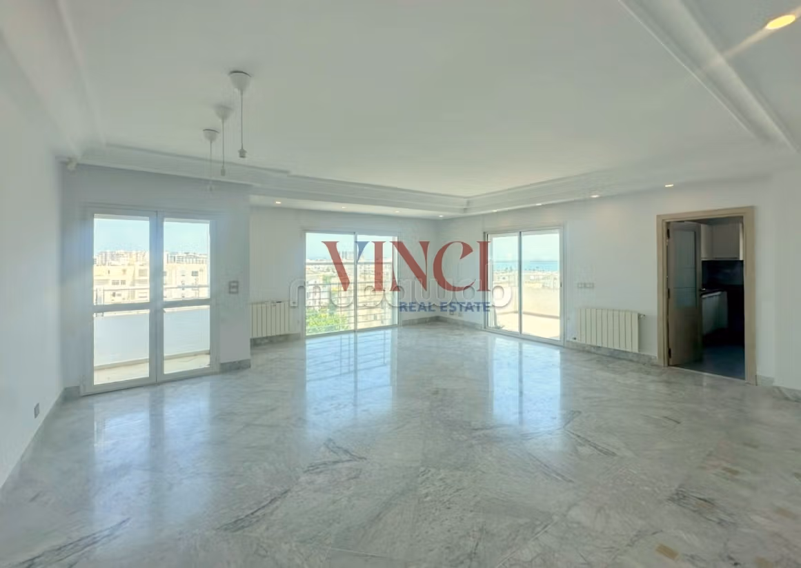 A LOUER un Appartement En S3 aux Berges Du Lac 2