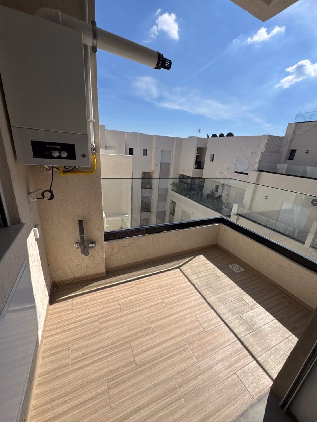 Studio Neuf Cité Ennasr 2