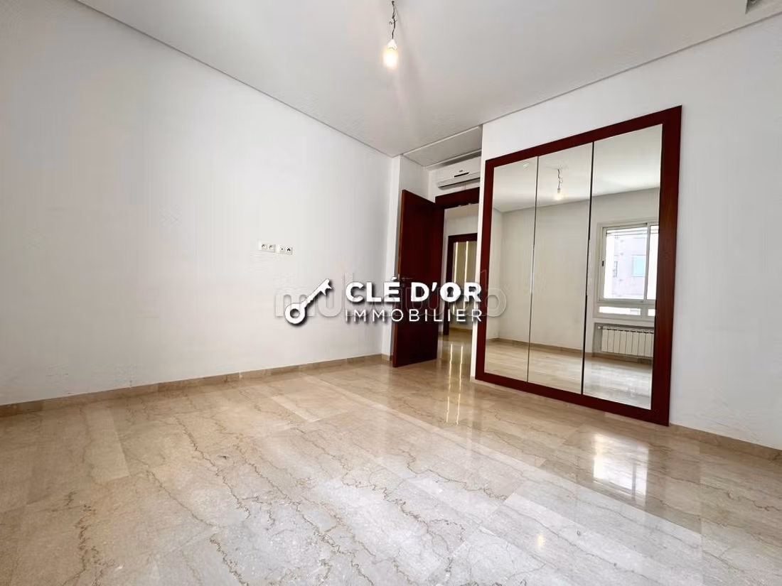 Superbe Appartement S3 aux Jardins de Carthage
