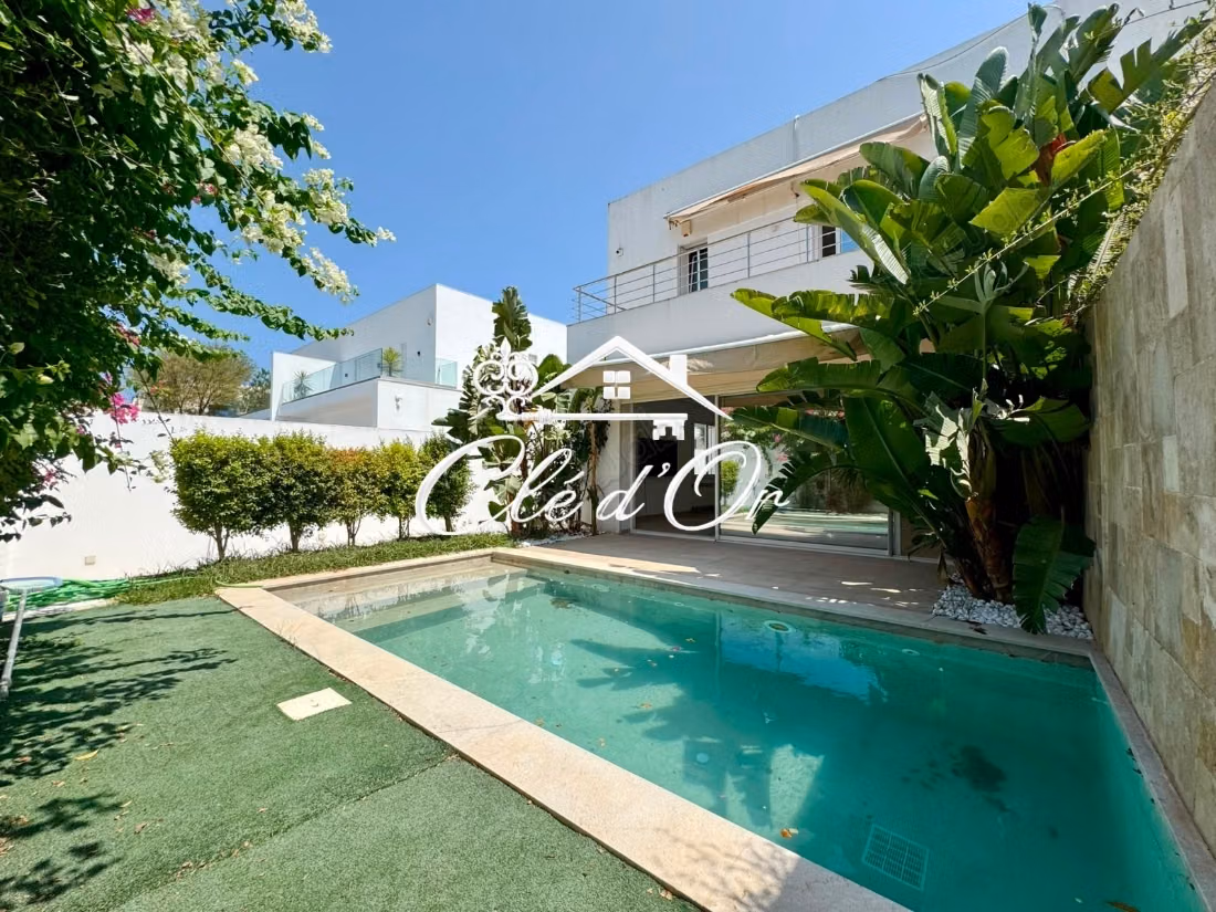 Villa à louer avec piscine à Gammarth