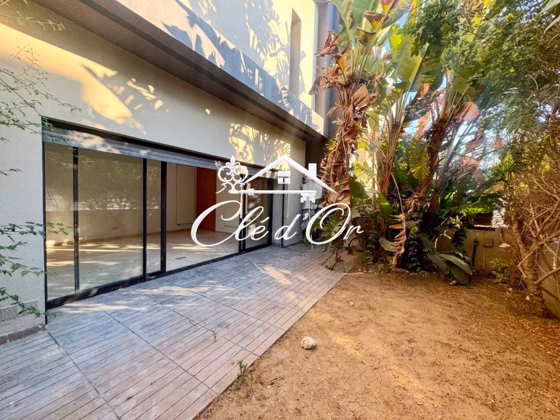 Duplex S4 à louer à Sidi Daoued