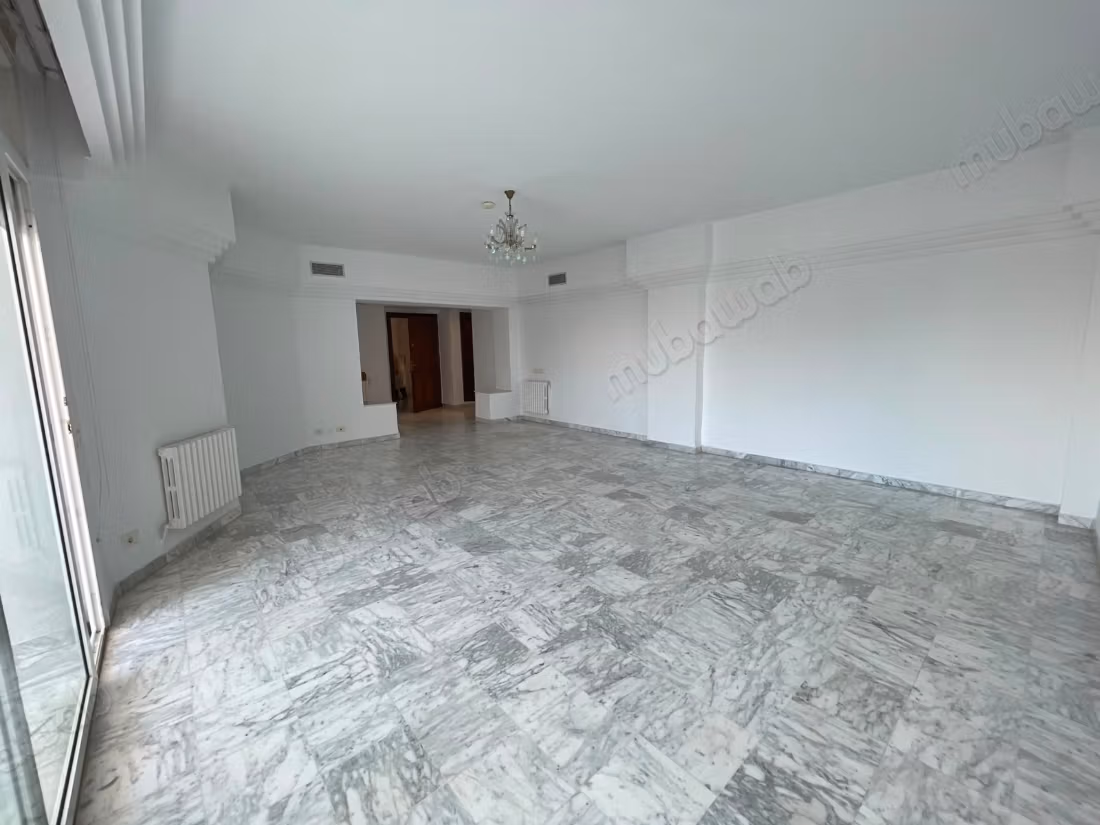 À Louer appartement S3 vide Marsa Plage