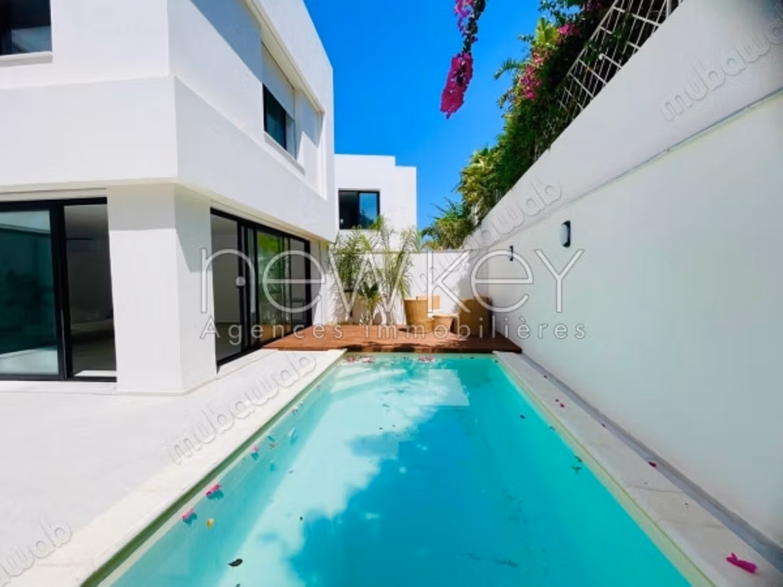 Duplex neuf avec piscine s3 à Gammarth