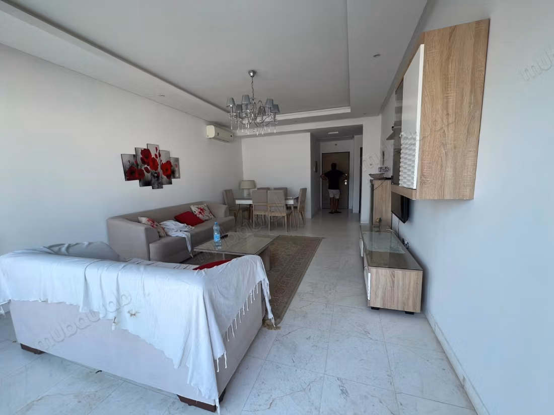 Superbe Appartement à La Marsa: S2 Meublé