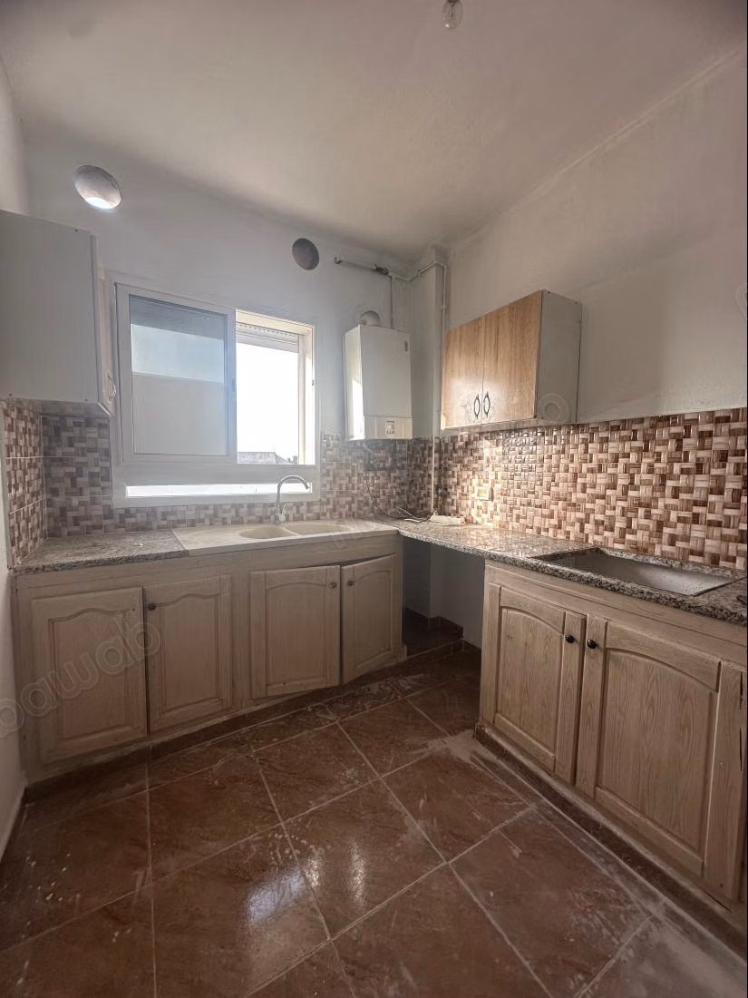 À louer un appartement s3 à ain zaghouan