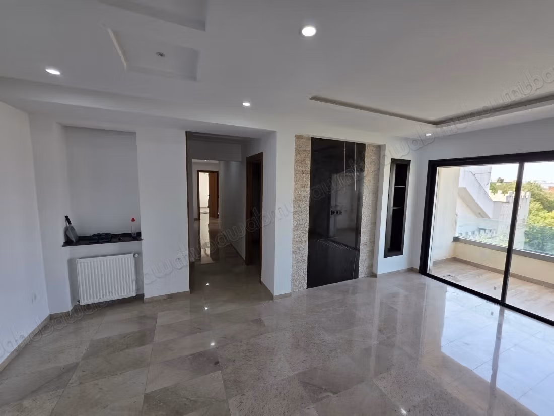 Superbe appartement à louer à Chotrana 1