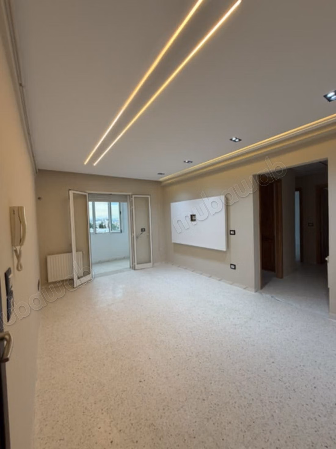 A louer un appartement s2 au 5éme étage à mourouj