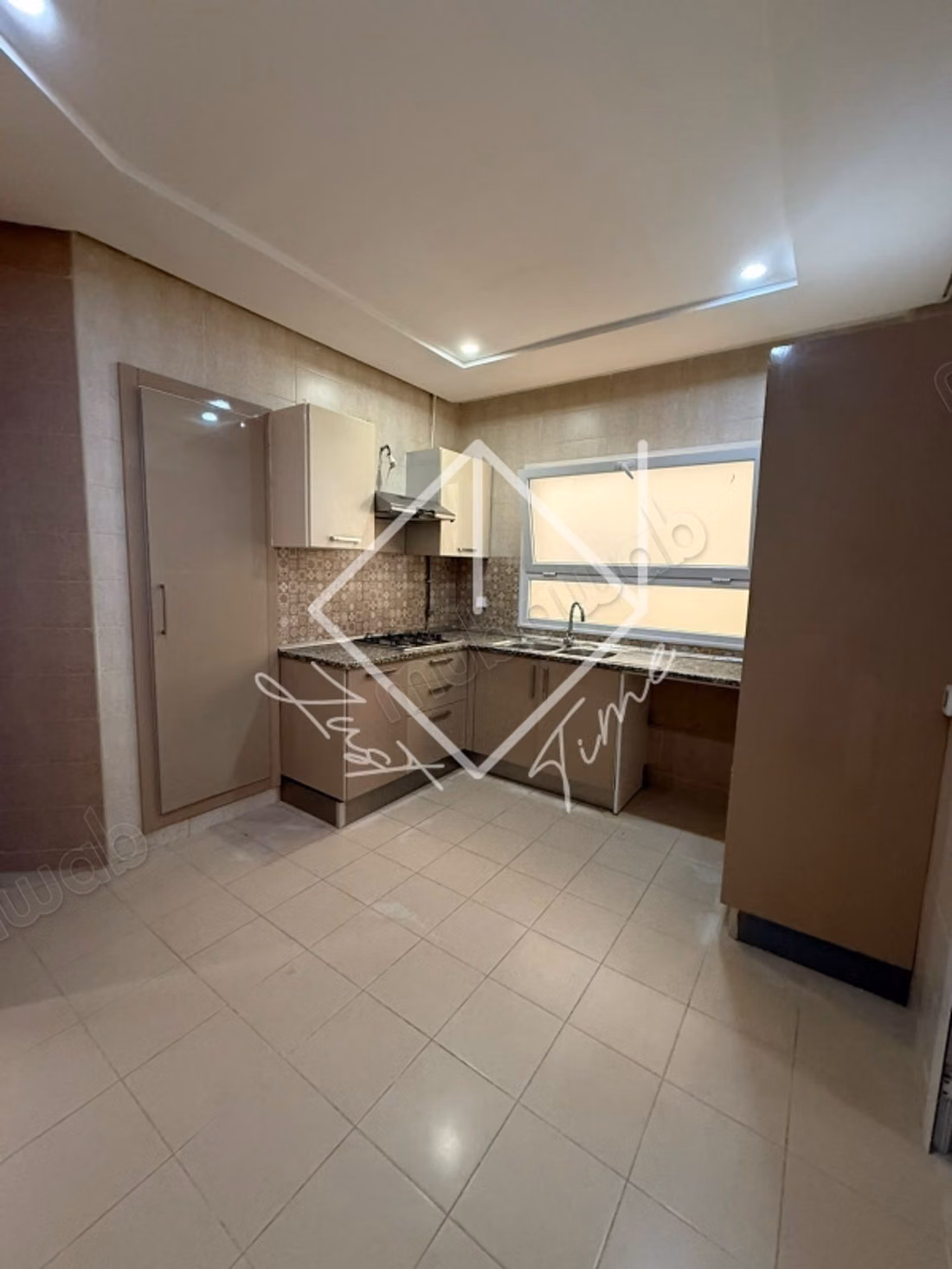 Appartement s3 à louer à cité lghazela