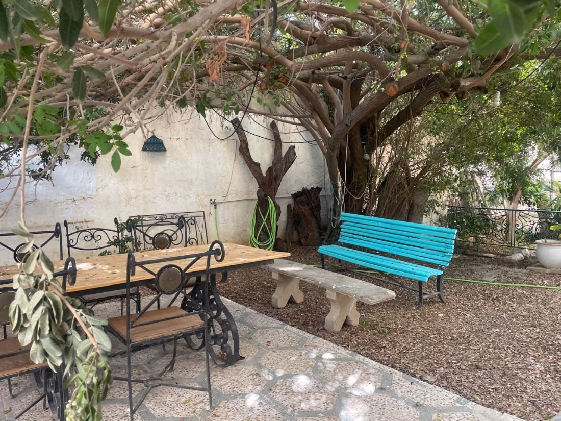 Rez de chaussée de villa meublé à El Menzah 1