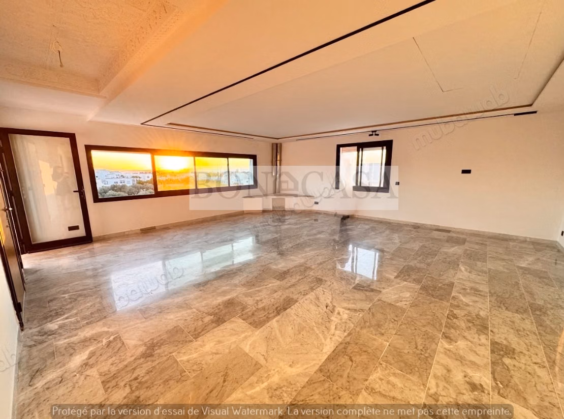 Etage de villa S3 Neuf à louer à la Marsa