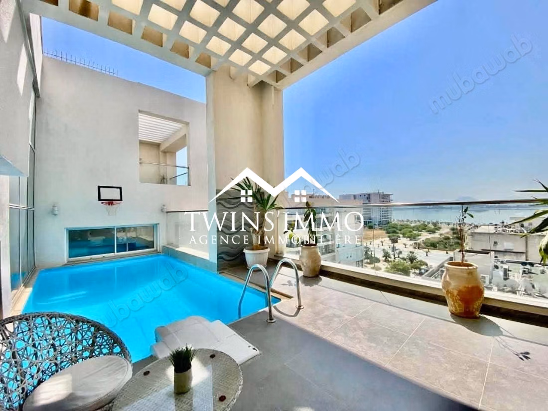 Penthouse d'exception vue panoramique sur le lac