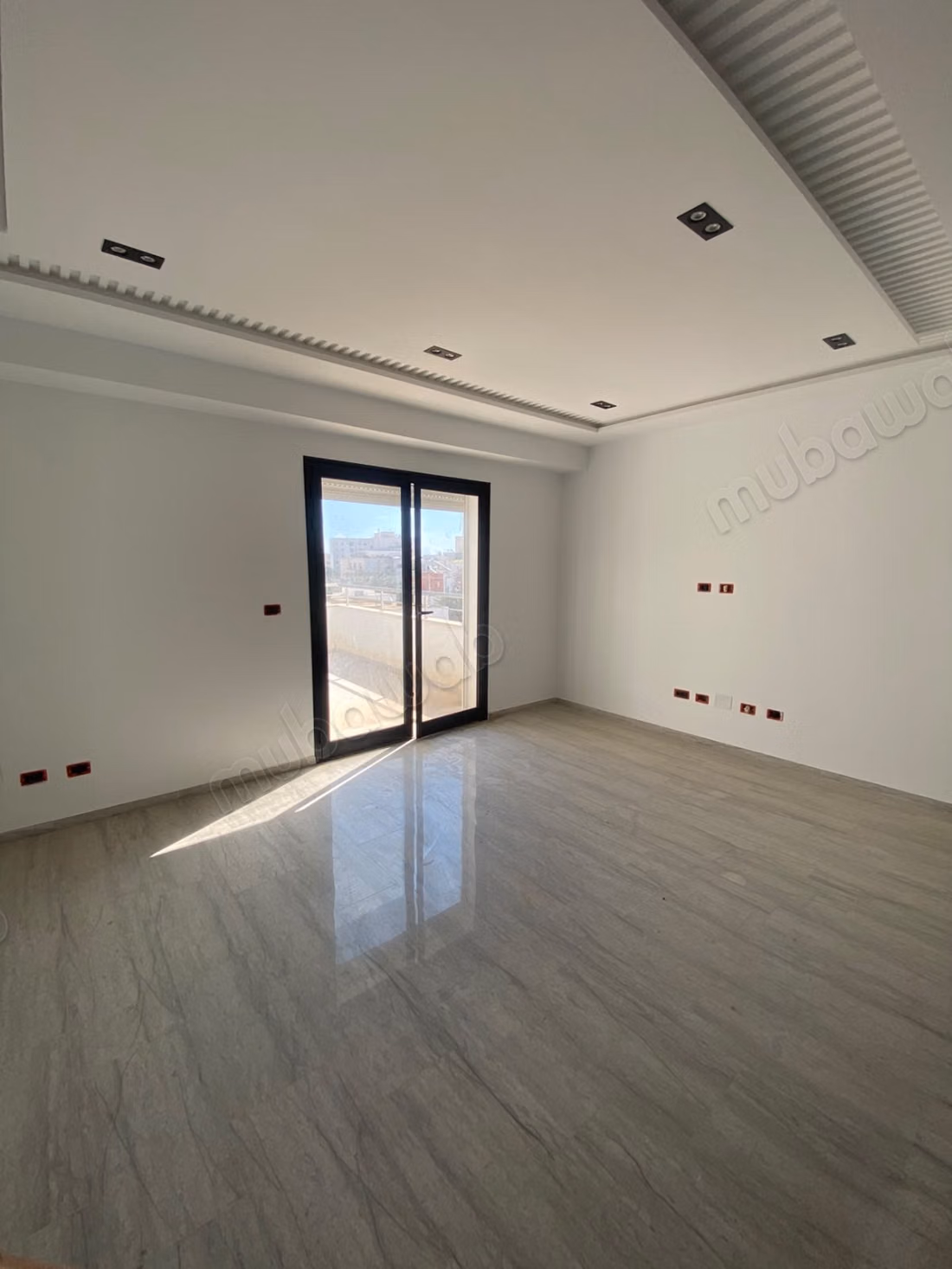 Des bureaux pour la location tanior