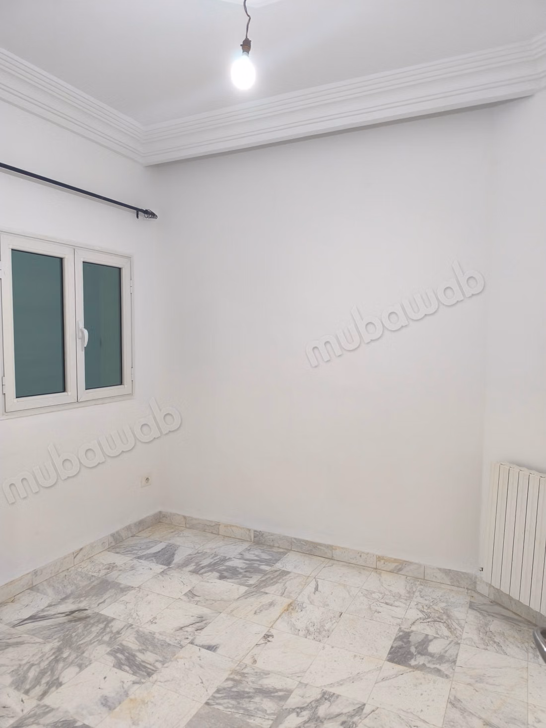 Location d'un appartement à La Marsa Ville. Surface totale 120 m². Tout confort avec cheminée et climatisation