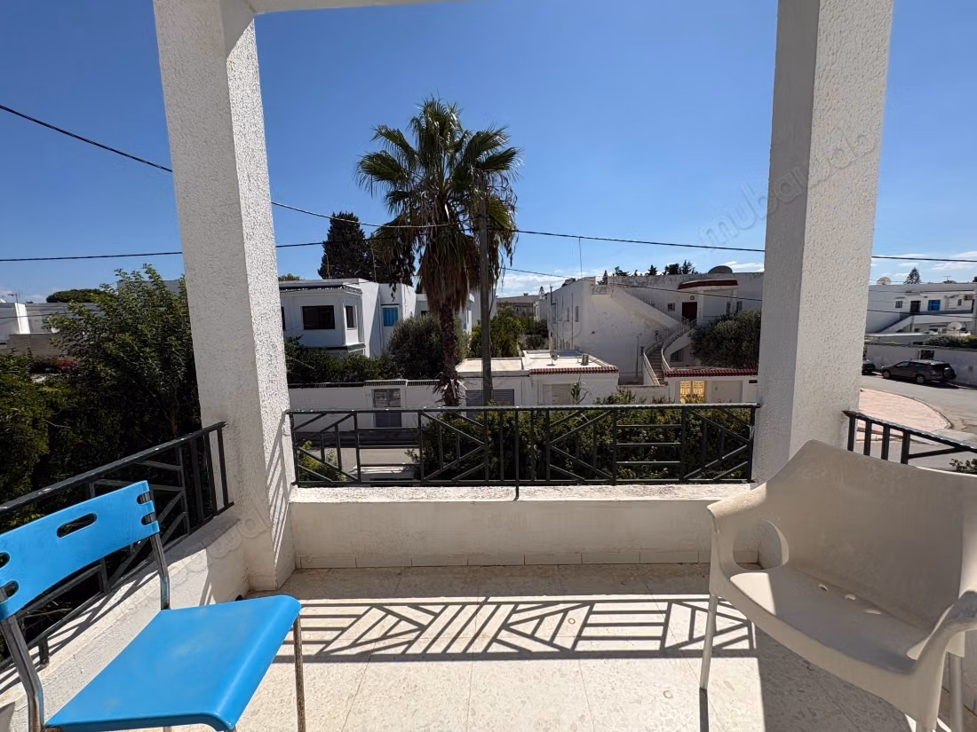 Appartement en location à La Marsa. 2 chambres spacieuses. Meublé