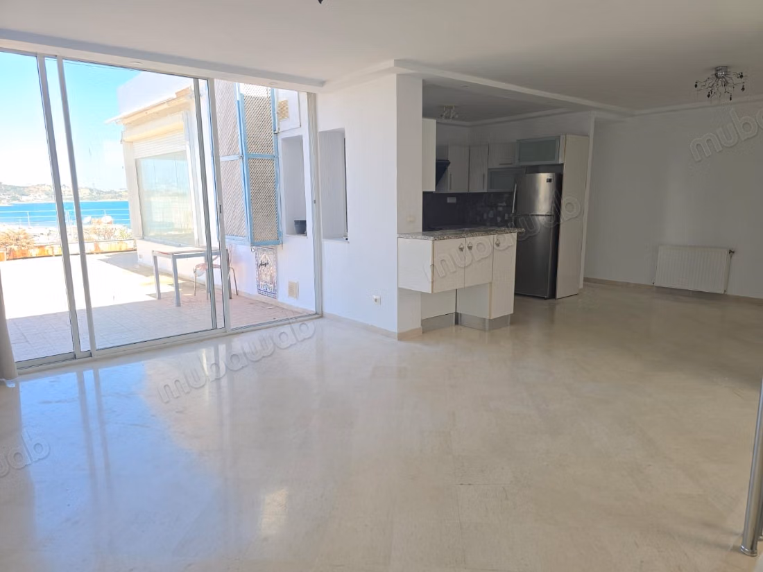 Appartement vue sur mer à la Marsa