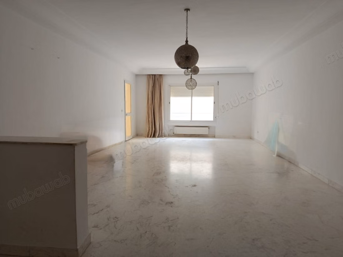 À louer un spacieux appartement s3 à el menzah 9c