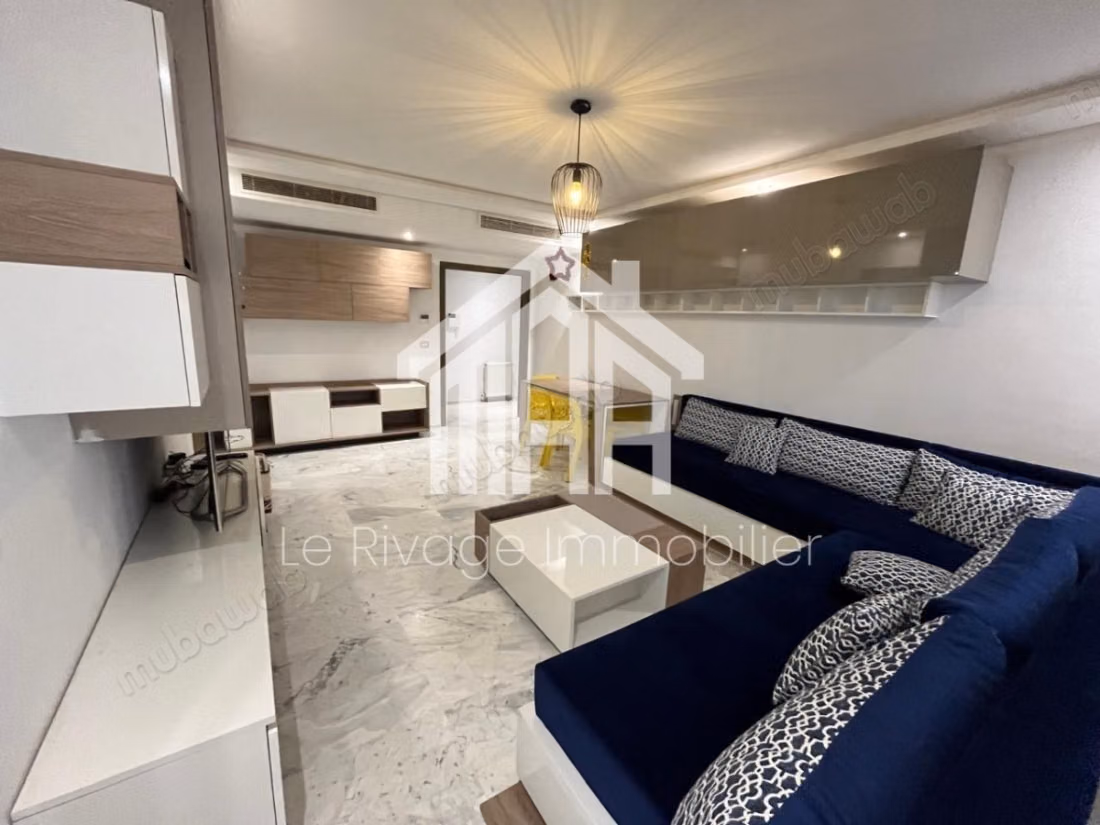 Un appartement S2 meublé avec un grand terrasse